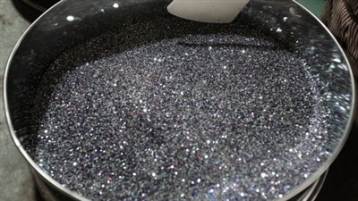 Cov txheej txheem ntau lawm ntawm Rhinestones